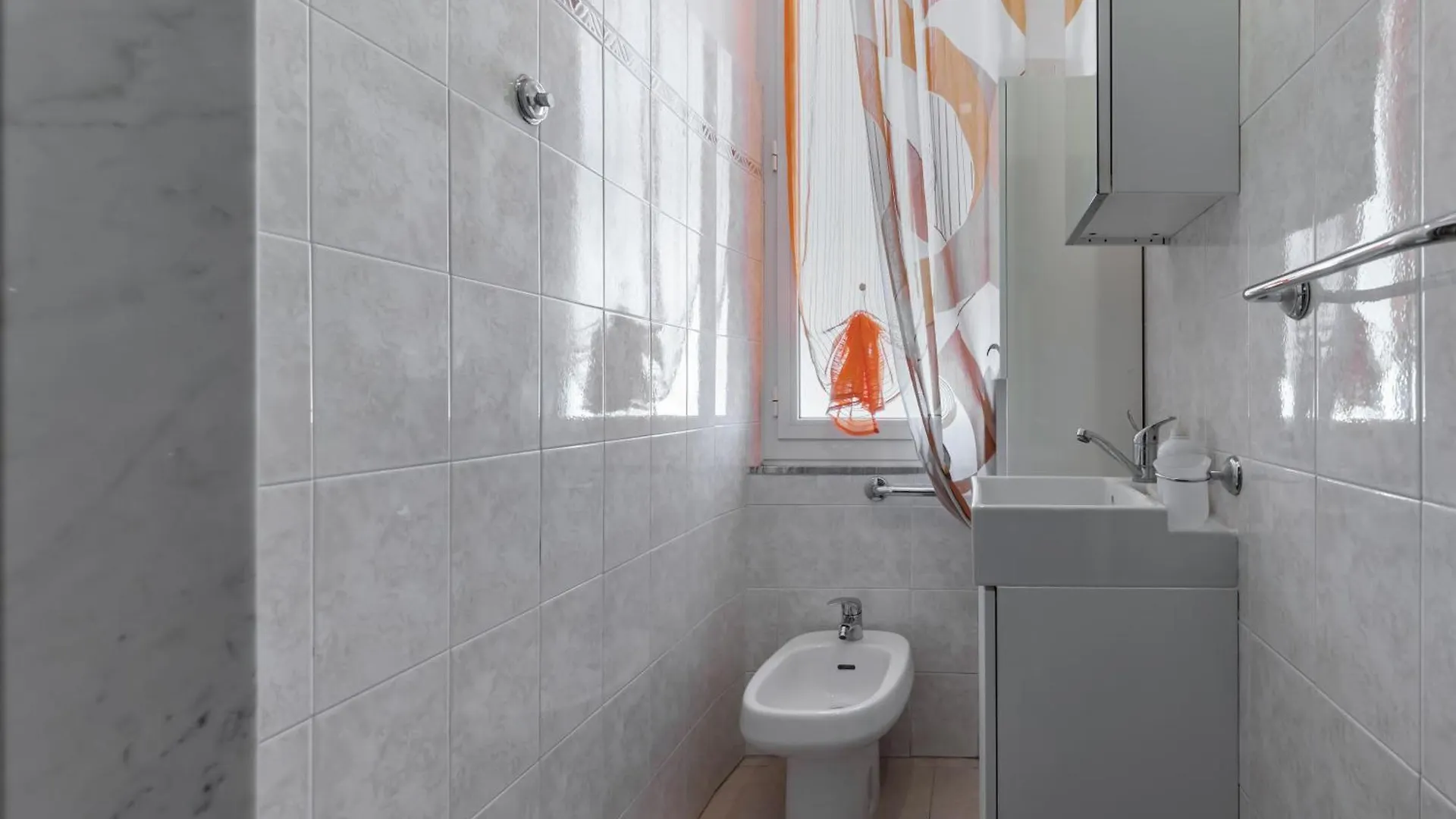 Appartamento Gama Functional Flat La Spezia 0*,